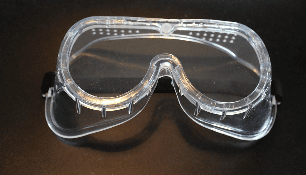 защитные очки